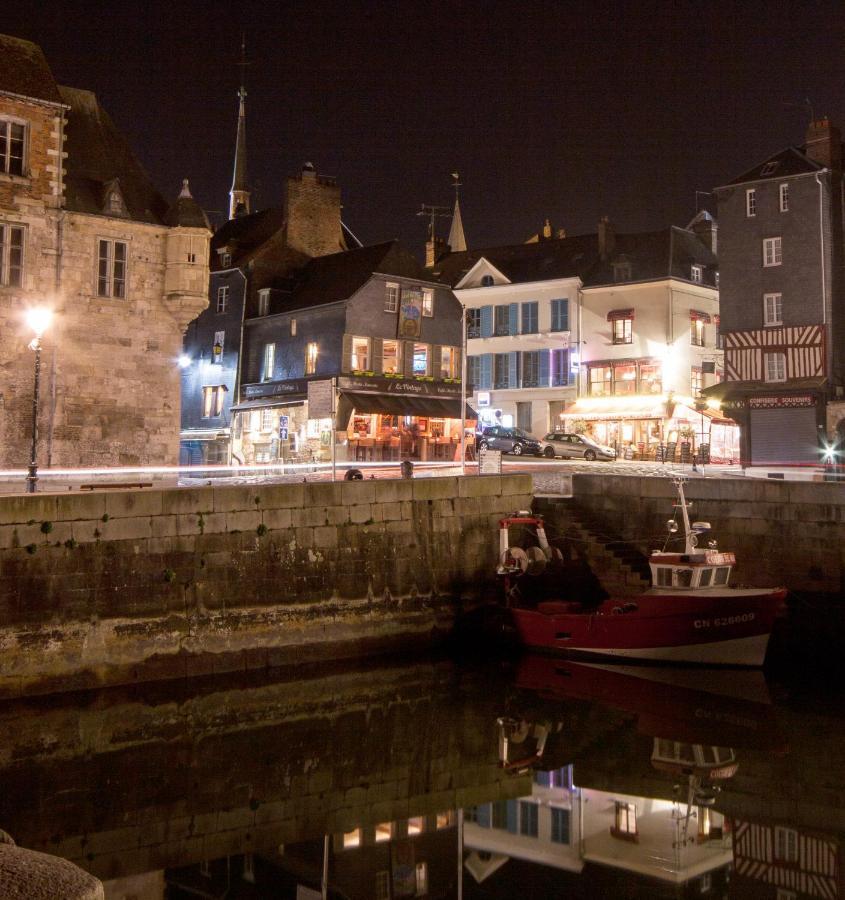 Villa Atelier 39Bis Honfleur Esterno foto